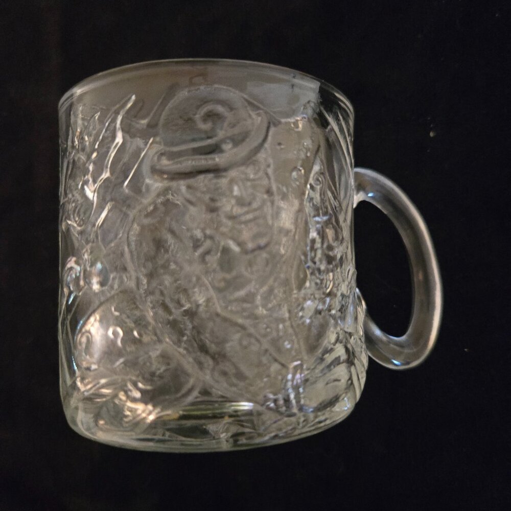 Vintage 1995 McDonald's The Riddler Glass coffee / tea mug batman forever DC Co